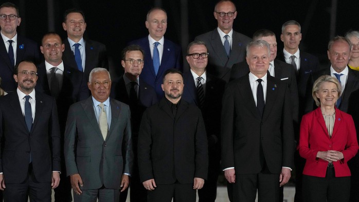 Giải cứu trước khi qu&aacute; muộn - Ảnh 1.