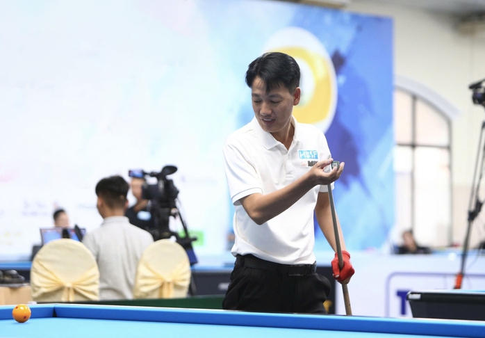 L&ecirc; Thị Ngọc Huệ v&ocirc; địch billiards carom ba băng Đại hội TDTT th&agrave;nh phố - Ảnh 4.