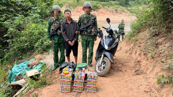 Vừa bị phạt 50 triệu, người đ&agrave;n &ocirc;ng lại "l&agrave;m liều" - Ảnh 1.