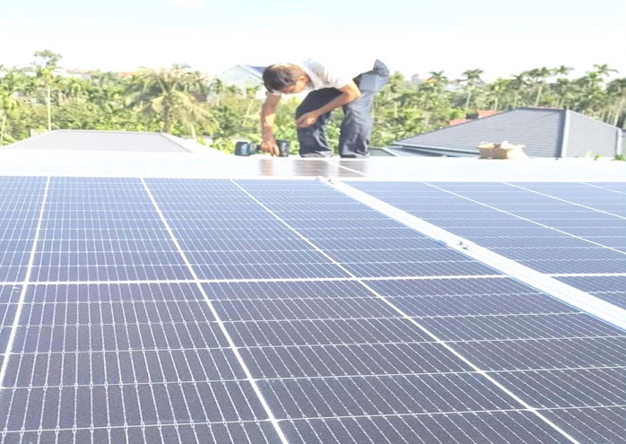 Gỡ r&agrave;o cản cho điện mặt trời m&aacute;i nh&agrave; tự d&ugrave;ng - Ảnh 1.