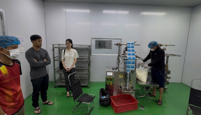 C&ocirc;ng an TPHCM bắt vợ chồng b&agrave; chủ C&ocirc;ng ty N&ocirc;ng sản Mai Xu&acirc;n Th&agrave;nh - Ảnh 5.