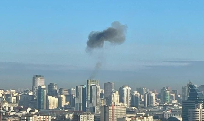 UAV Ukraine lần đầu vươn tới dãy Ural, tấn công sâu vào Nga - Ảnh 1.