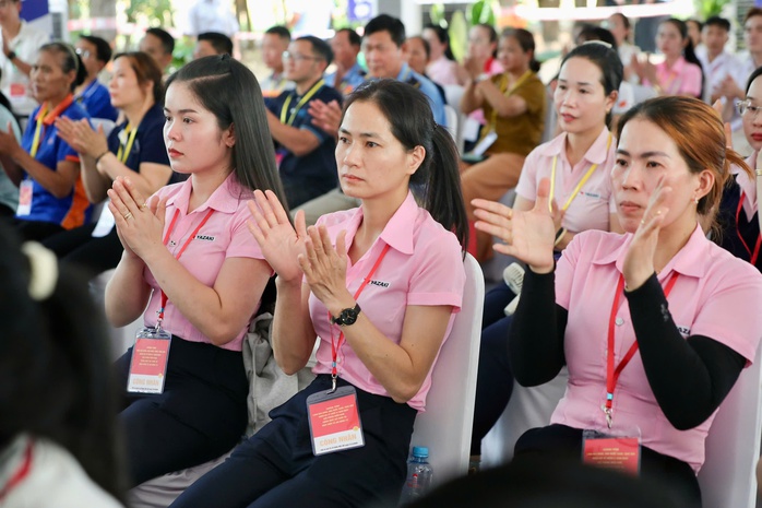 To&agrave;n văn nội dung buổi n&oacute;i chuyện với c&ocirc;ng nh&acirc;n TPHCM của Tổng b&iacute; thư, Chủ tịch nước T&ocirc; L&acirc;m - Ảnh 4.