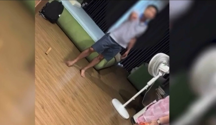 C&ocirc;ng an phường Dĩ An điều tra vụ thợ kh&oacute;a bị h&agrave;nh hung g&acirc;y chấn động dư luận - Ảnh 1.