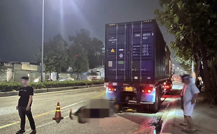 Điều tra tai nạn giao th&ocirc;ng nghi&ecirc;m trọng khiến người đ&agrave;n &ocirc;ng tử vong tại ch - Ảnh 1.