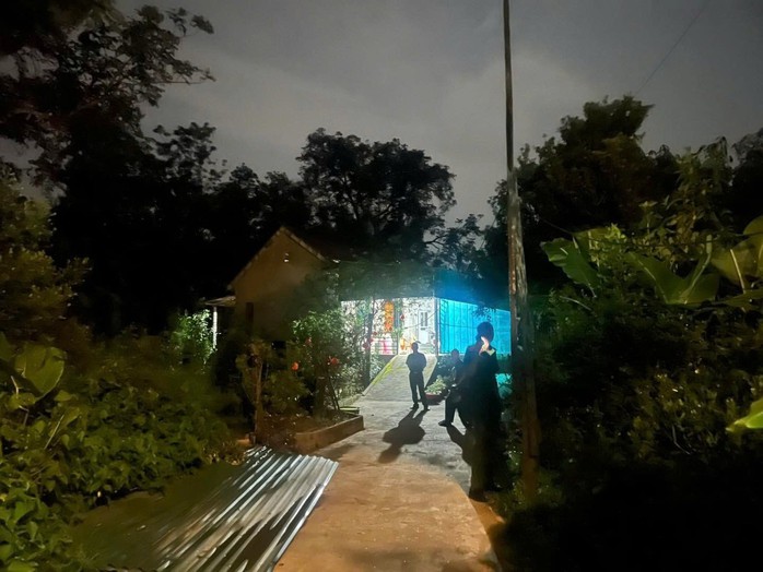 Truy t&igrave;m nghi phạm li&ecirc;n quan vụ người phụ nữ tử vong tại nh&agrave; ri&ecirc;ng ở H&agrave; Tĩnh - Ảnh 3.