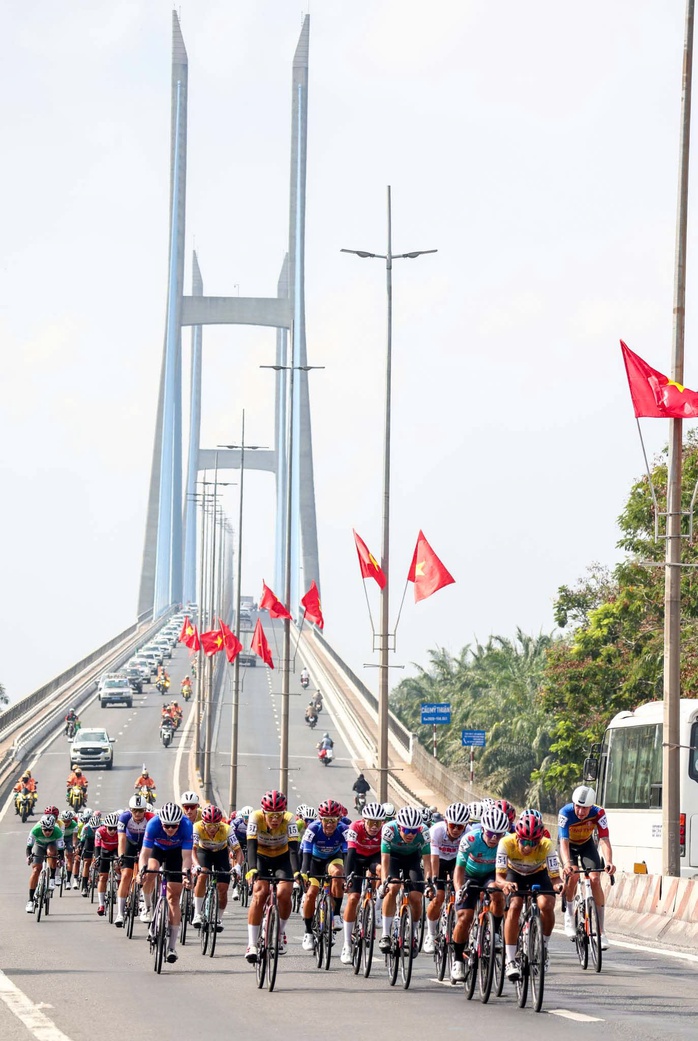 C&uacute;p truyền h&igrave;nh TP HCM 2026: "S&agrave;n diễn" của c&ocirc;ng nghệ - Ảnh 3.