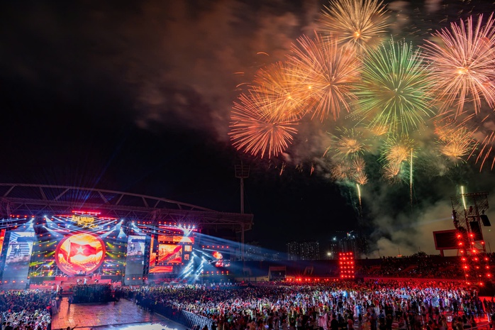 40.000 kh&aacute;n giả lan tỏa mạnh mẽ tinh thần tự h&agrave;o d&acirc;n tộc - Ảnh 18.