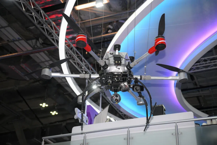 Singapore ph&aacute;t triển drone an ninh - Ảnh 1.