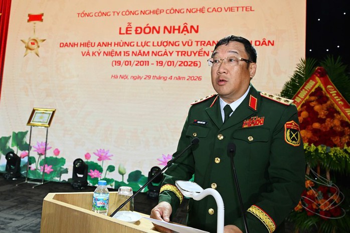 Viettel High Tech đ&oacute;n nhận danh hiệu Anh h&ugrave;ng Lực lượng vũ trang nh&acirc;n d&acirc;n  - Ảnh 3.