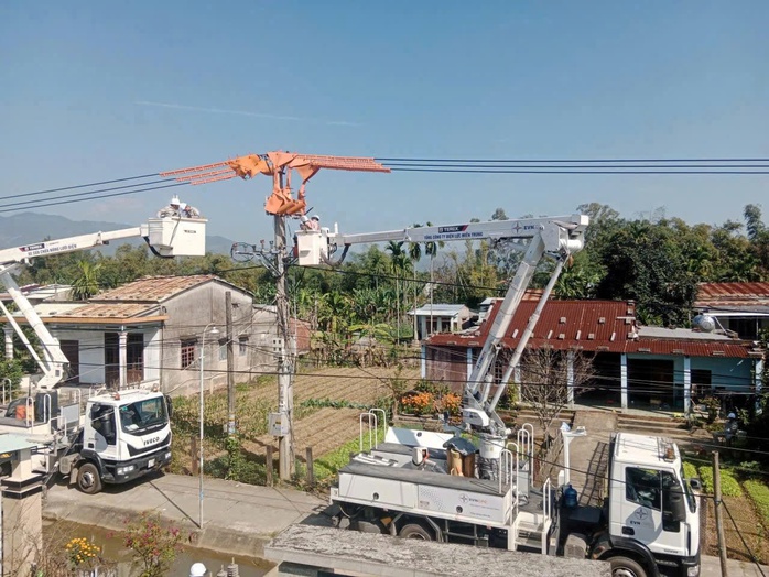 Chủ động sử dụng điện an to&agrave;n, tiết kiệm để tr&aacute;nh "sốc" với tiền điện - Ảnh 1.