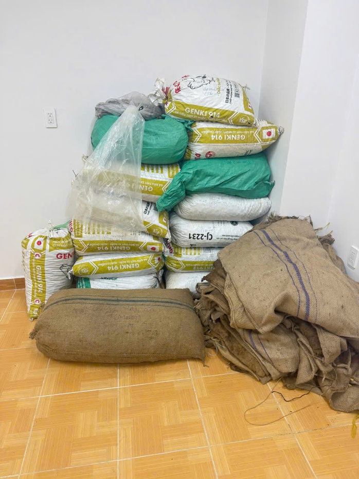 C&ocirc;ng an TPHCM bắt 24 người, lật tẩy thủ đoạn &iacute;t ai ngờ tới - Ảnh 5.