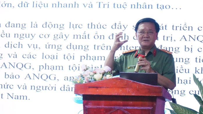 N&acirc;ng cao năng lực nắm bắt dư luận x&atilde; hội trong hệ thống C&ocirc;ng đo&agrave;n TPHCM - Ảnh 2.