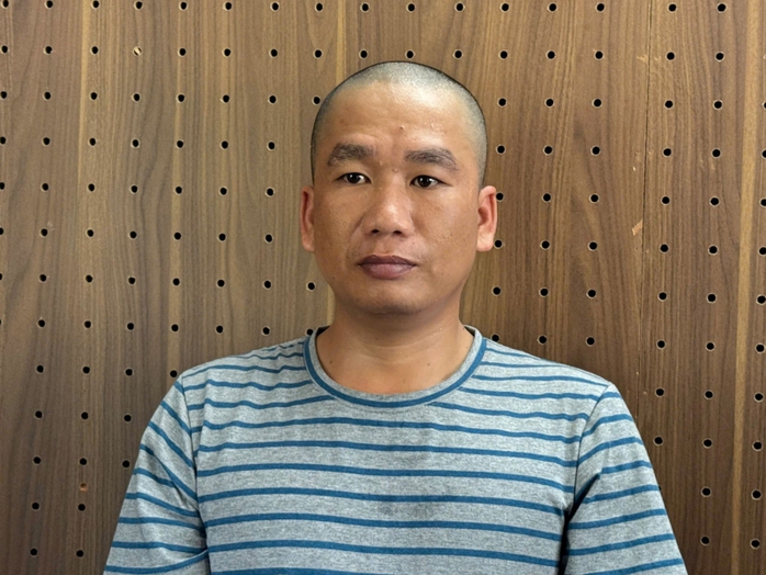 C&ocirc;ng an T&acirc;y Ninh bắt đối tượng mua b&aacute;n s&uacute;ng n&eacute;n kh&iacute; qua mạng v&agrave;o năm 2026 - Ảnh 1.