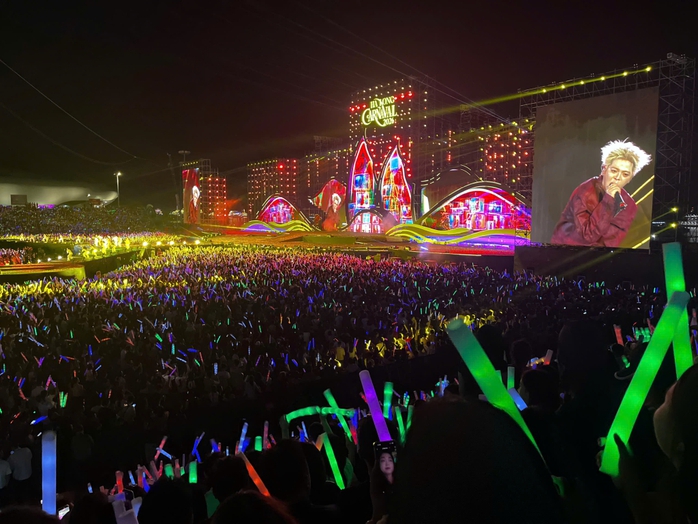 Carnaval Hạ Long 2026: Vũ hội đường phố b&ecirc;n bờ di sản - Ảnh 4.