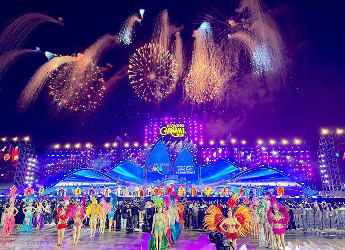 Carnaval Hạ Long 2026: Vũ hội đường phố b&ecirc;n bờ di sản - Ảnh 5.
