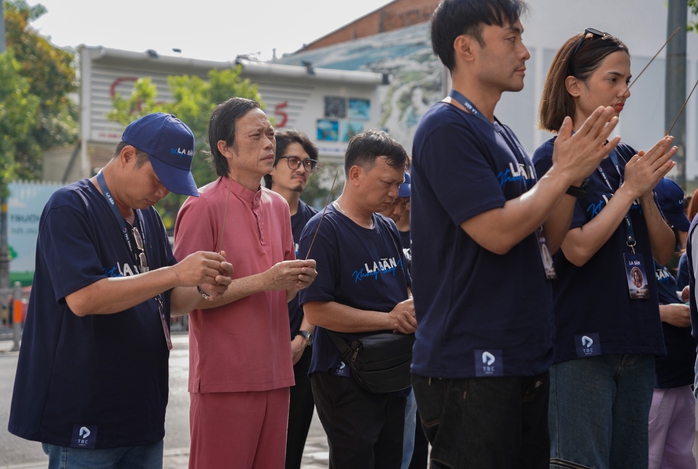 NSƯT Ho&agrave;i Linh, Quyền Linh khai m&aacute;y phim của Qu&aacute;ch Beem - Ảnh 5.