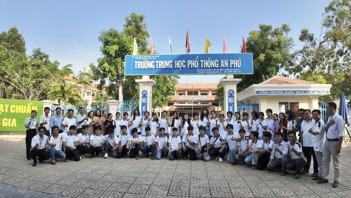 Chỉ ti&ecirc;u tuyển sinh lớp 10 ở Cần Thơ, T&acirc;y Ninh, Đồng Th&aacute;p, Vĩnh Long, C&agrave; Mau v&agrave; An Giang - Ảnh 7.