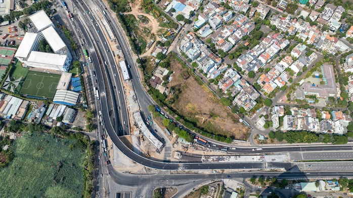 Th&ocirc;ng xe cầu vượt N3 tại n&uacute;t giao An Ph&uacute;: Xe cộ đi lại thế n&agrave;o? - Ảnh 1.