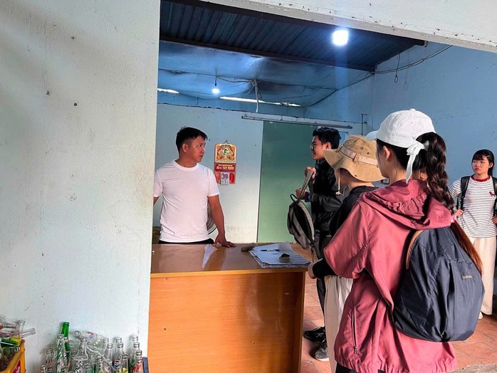N&uacute;i B&agrave; Đen ra th&ocirc;ng b&aacute;o quan trọng với du kh&aacute;ch leo n&uacute;i  - Ảnh 2.