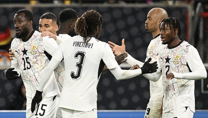 Cựu v&ocirc; địch thế giới t&aacute;i xuất, HLV Joachim Low v&agrave; bến đỗ bất ngờ tại ch&acirc;u Phi - Ảnh 3.