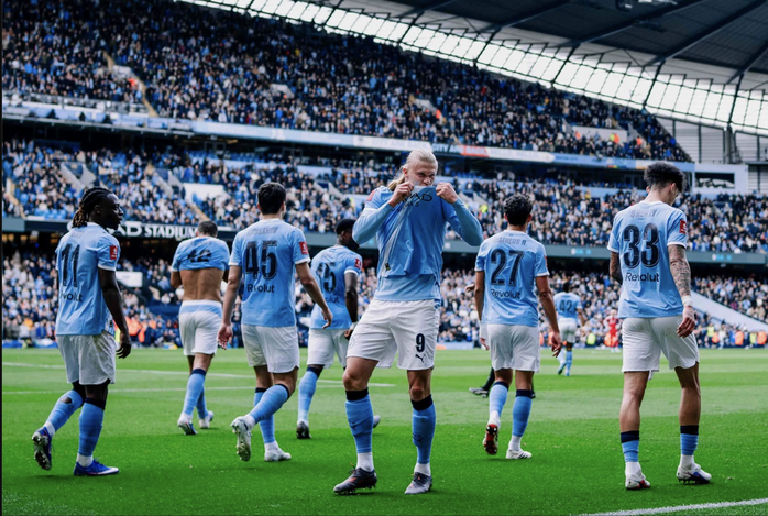Haaland b&ugrave;ng nổ hat-trick, Man City v&ugrave;i dập Liverpool ở tứ kết FA Cup - Ảnh 7.
