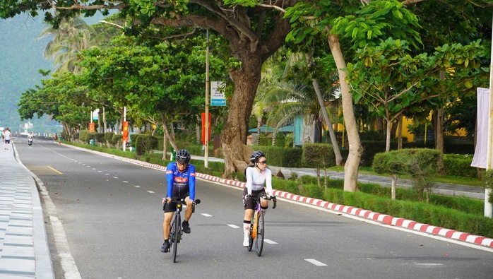 Chủ tịch UBND TPHCM Nguyễn Văn Được: Kh&ocirc;ng đ&aacute;nh đổi m&ocirc;i trường để ph&aacute;t triển C&ocirc;n Đảo - Ảnh 2.