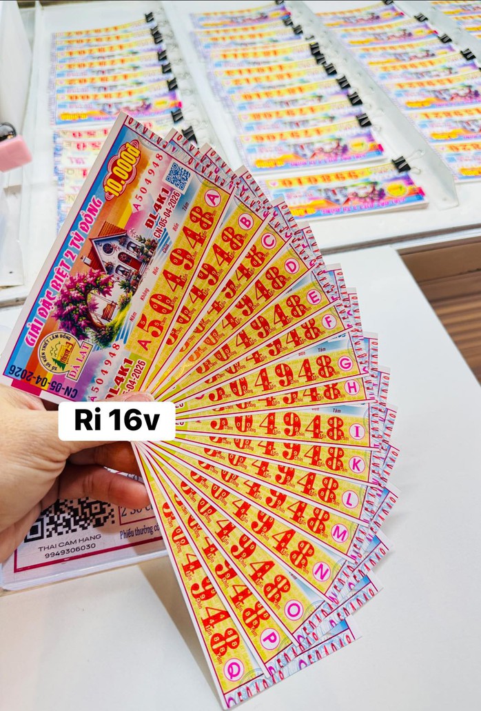 Giải độc đắc xổ số miền Nam ngày 5 - 4: Khách hàng may mắn tại Tây Ninh , Vĩnh Long - Ảnh 5. Giải độc đắc xổ số miền Nam ngày 5 - 4: Khách hàng may mắn tại Tây Ninh , Vĩnh Long - Ảnh 5.