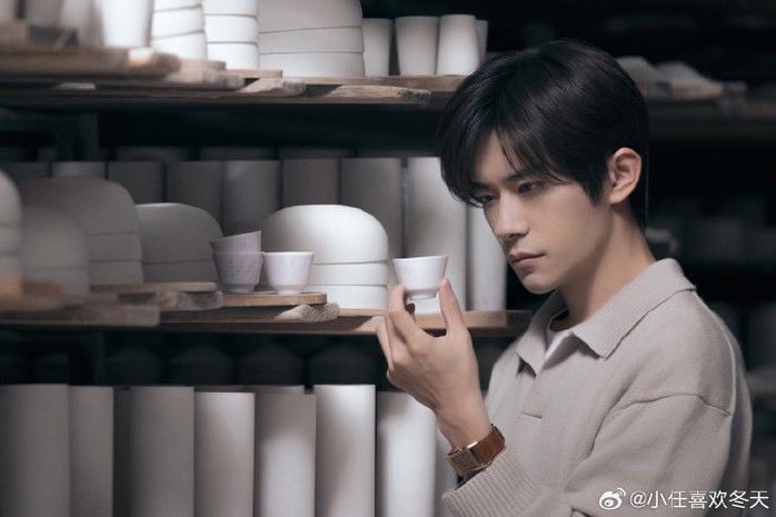 Dịch Dương Thi&ecirc;n Tỉ bị "ăn cắp" h&igrave;nh ảnh v&agrave; giọng n&oacute;i - Ảnh 1.