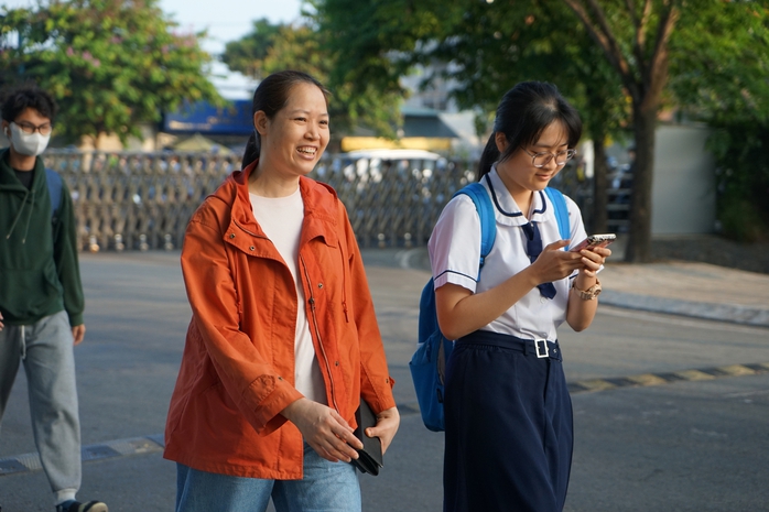 Trước giờ G, th&iacute; sinh thoải m&aacute;i bước v&agrave;o kỳ thi đ&aacute;nh gi&aacute; năng lực - Ảnh 5.