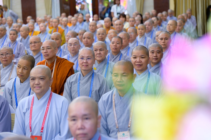 Phật gi&aacute;o TPHCM đề cao giữ vững kỷ cương trong nhiệm kỳ mới - Ảnh 5.