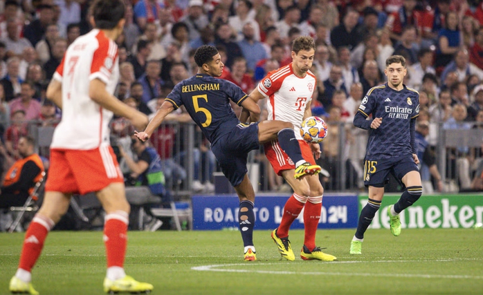 Cuộc đối đầu của "duy&ecirc;n nợ" - Ảnh 1.