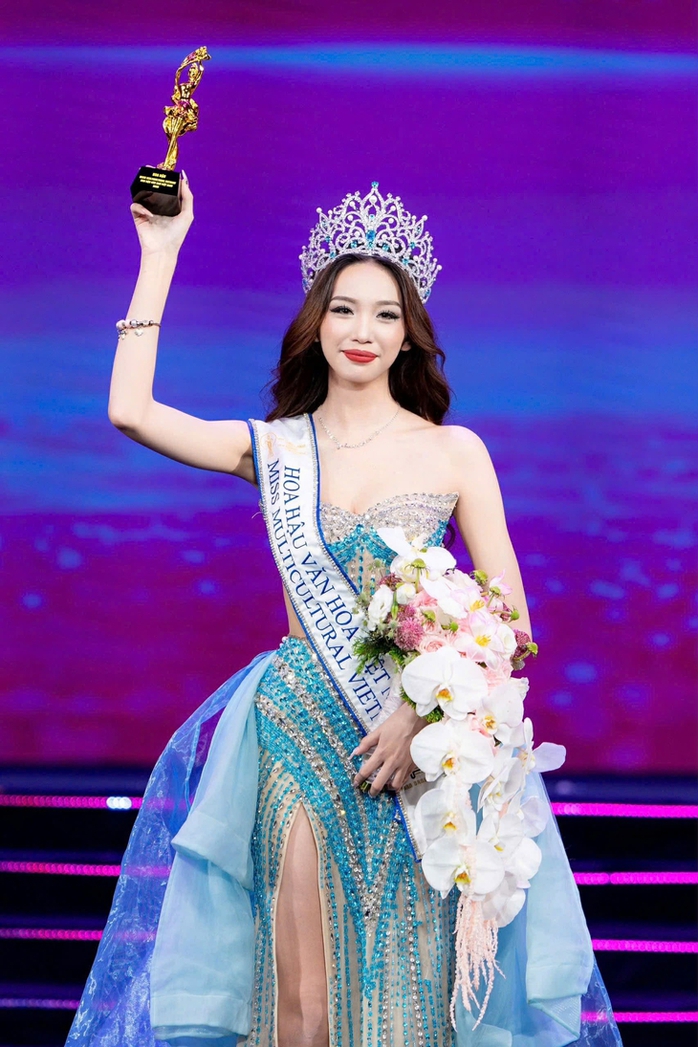 Nhan sắc nữ sinh lớp 12 đăng quang Hoa hậu Văn hóa Việt Nam 2026 - Ảnh 1.