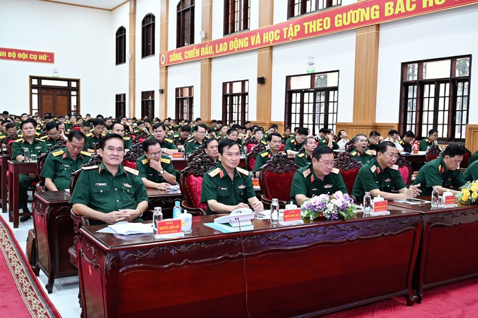 Qu&acirc;n khu 9 th&ocirc;ng b&aacute;o kết quả Hội nghị lần thứ 2 Ban Chấp h&agrave;nh Trung ương Đảng 2026 - Ảnh 2.