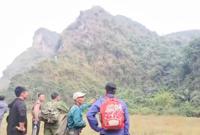 Người đ&agrave;n &ocirc;ng để lại xe m&aacute;y gần ch&ugrave;a rồi mất t&iacute;ch nhiều ng&agrave;y: T&igrave;m thấy thi thể - Ảnh 1.