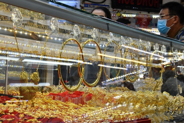 Giá vàng hôm nay, 7-4: Bật tăng trở lại - Ảnh 1.