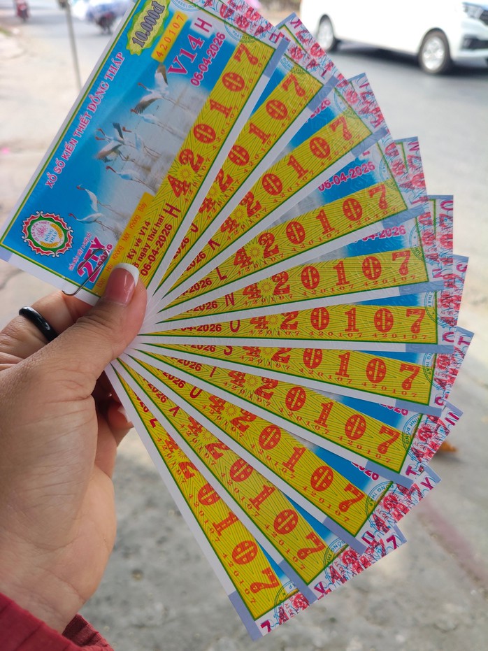 Xổ số miền Nam: Chiều 6-4, lộ diện người phụ nữ ở TPHCM tr&uacute;ng độc đắc 14 tỉ đồng - Ảnh 1.