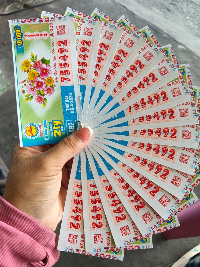 Xổ số miền Nam: Chiều 6-4, lộ diện người phụ nữ ở TPHCM tr&uacute;ng độc đắc 14 tỉ đồng - Ảnh 2.