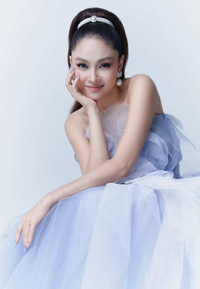 Phương Thanh, L&acirc;n Nh&atilde;, Đoan Trang hội ngộ đ&ecirc;m nhạc "Hơn một lời c&aacute;m ơn" - Ảnh 2.