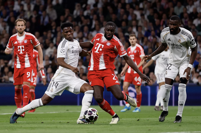 D&agrave;n sao Bayern Munich b&ugrave;ng nổ, Real Madrid thất thủ tại Bernabeu - Ảnh 1.