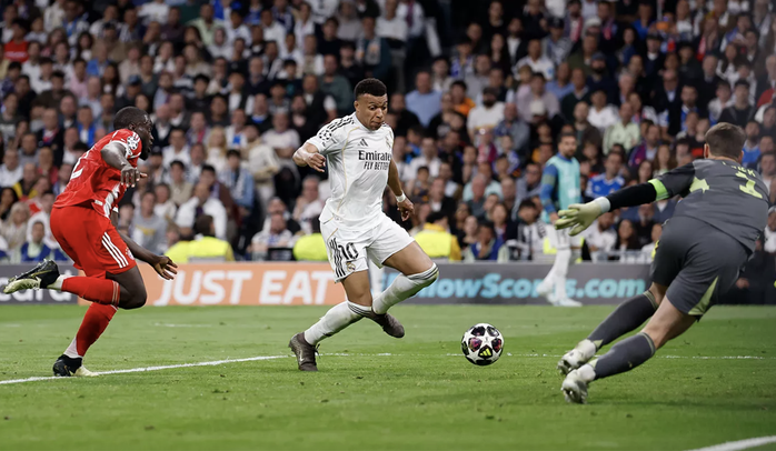 D&agrave;n sao Bayern Munich b&ugrave;ng nổ, Real Madrid thất thủ tại Bernabeu - Ảnh 2.
