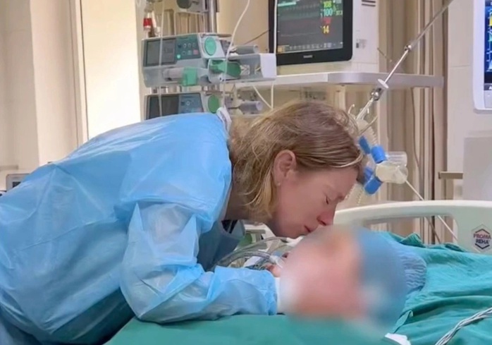 C&ocirc; g&aacute;i 19 tuổi người Anh hiến tạng, trao sự sống tới 3 bệnh nh&acirc;n Việt Nam - Ảnh 1.