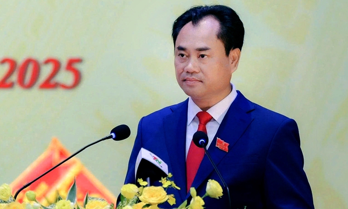 Bộ Nông nghiệp và Môi trường có tân Bộ trưởng 49 tuổi - Ảnh 1. Bộ Nông nghiệp và Môi trường có tân Bộ trưởng 49 tuổi - Ảnh 1.