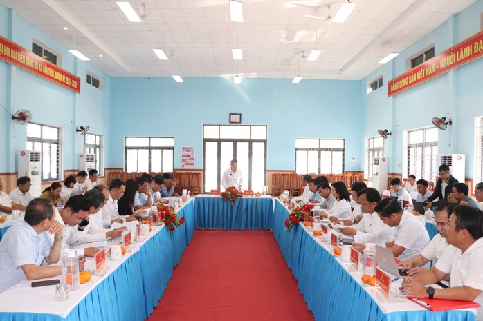 L&atilde;nh đạo Đ&agrave; Nẵng th&uacute;c đẩy đầu tư hạ tầng n&acirc;ng cao hiệu quả phục vụ nh&acirc;n d&acirc;n - Ảnh 2.