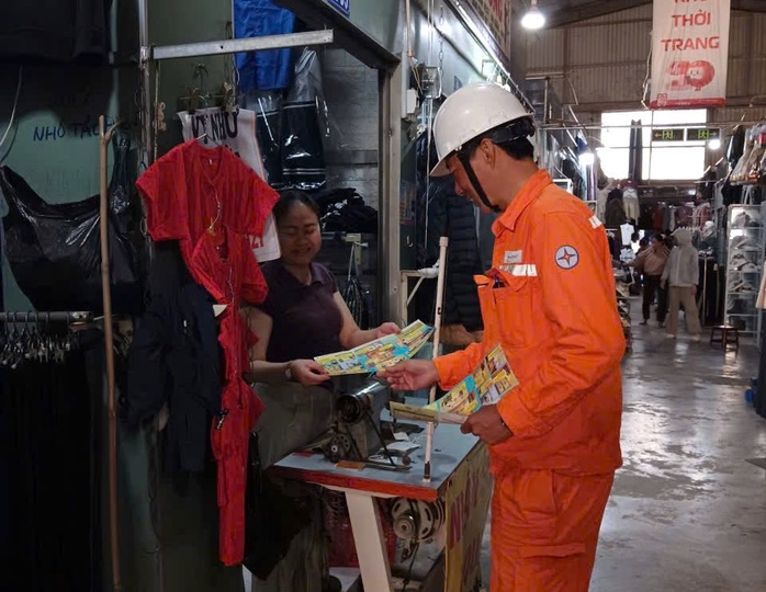 Nhiều nơi ở Huế nhiệt độ đ&atilde; cao hơn năm 2025, m&ugrave;a kh&ocirc; liệu c&oacute; thiếu điện? - Ảnh 3.