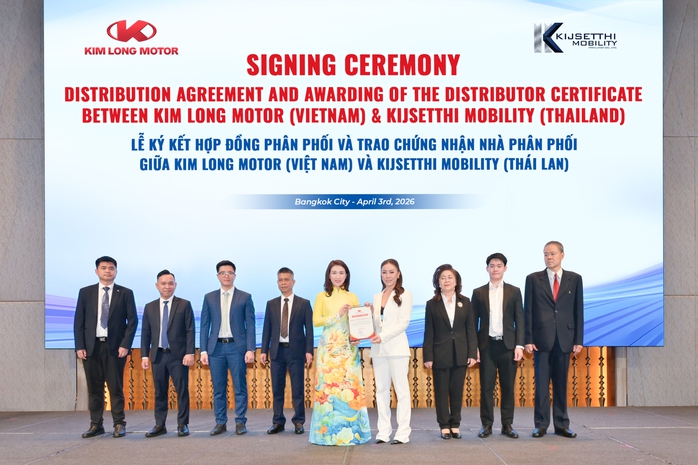 Kim Long Motor Set to Export Buses to Thailand - Ảnh 1.