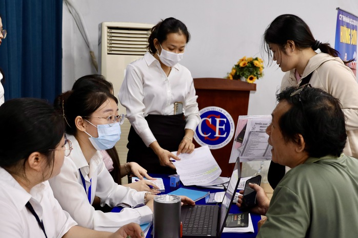 Người thất nghiệp tại TP.HCM: Học nghề g&igrave;, ở đ&acirc;u v&agrave; khi n&agrave;o để nhanh ch&oacute;ng t&igrave;m việc ổn định - Ảnh 2.