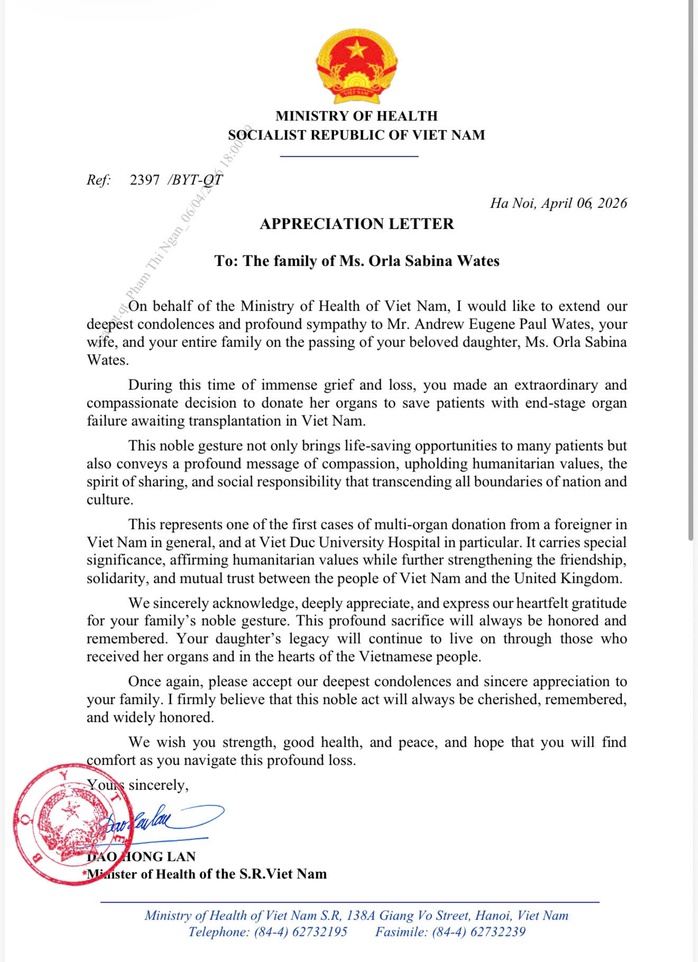 Bộ trưởng gửi thư cảm tạ gia đình cô gái Anh hiến tạng cứu 3 người - Ảnh 1.
