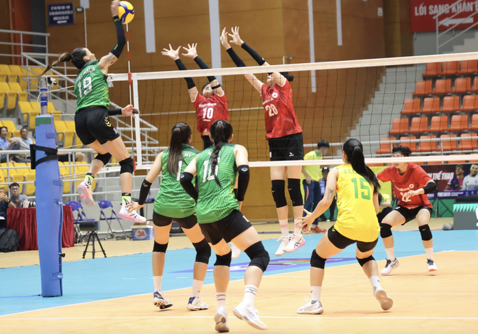 CA TPHCM thắng trận derby mở m&agrave;n Giải b&oacute;ng chuyền quốc gia - Ảnh 2.