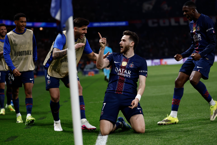 PSG thắng tưng bừng, Liverpool ch&igrave;m s&acirc;u khủng hoảng tại Paris - Ảnh 5.